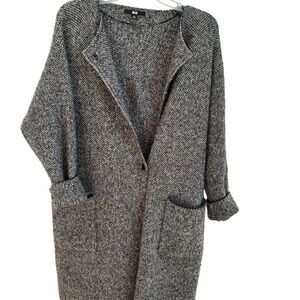UNIQLO Sweater Jacket Coat Generous Size XS Cozy